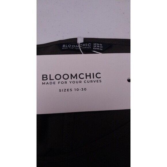 NWT Bloomchic 14-16 Solid Button Pocket Lantern Sleeve Tie Up Dress GREEN Dress - Picture 8 of 9